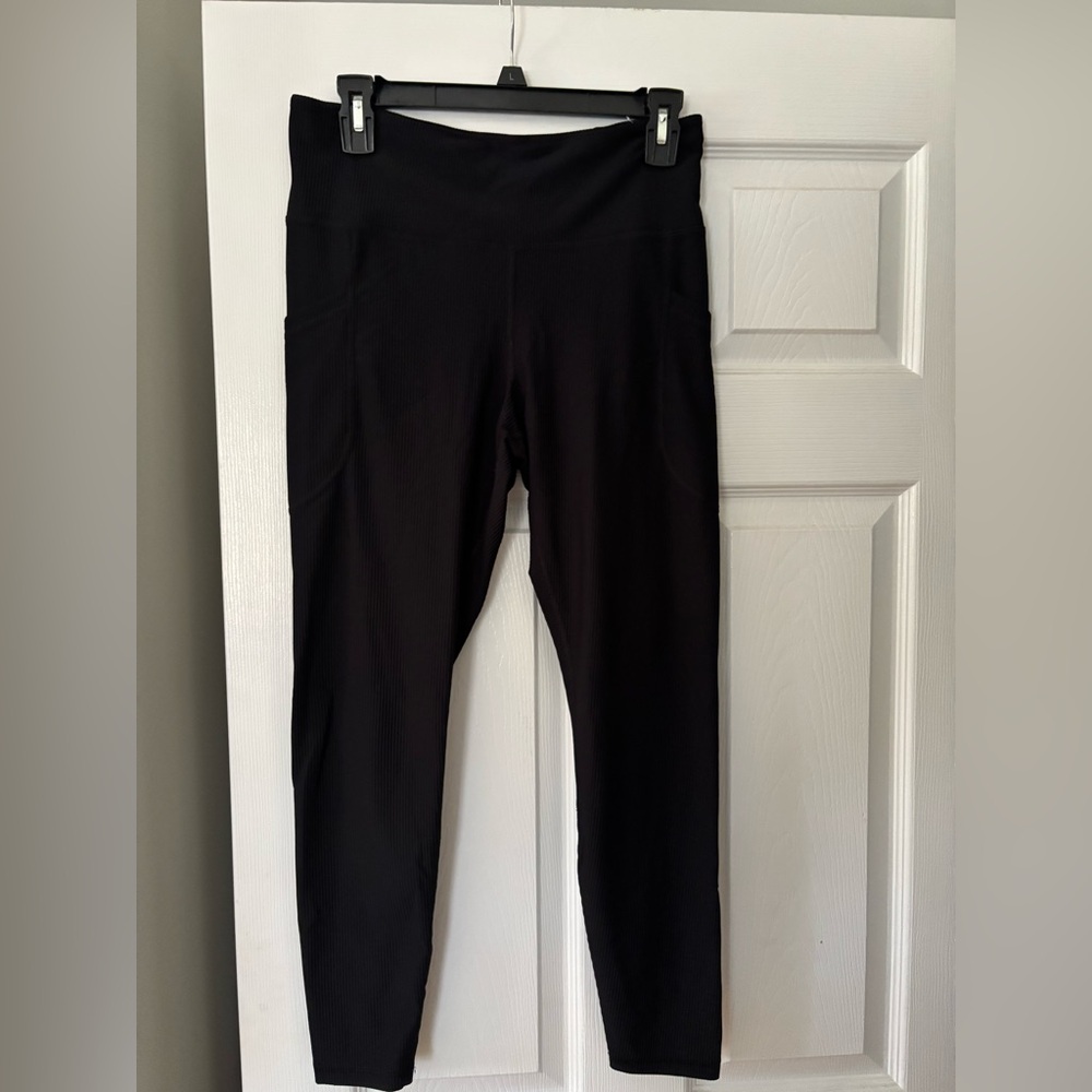 Old Navy Active Black High-Rise Leggings